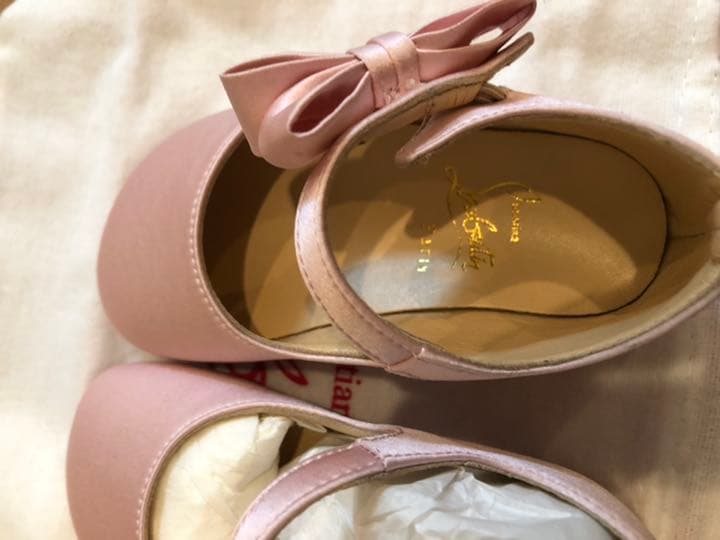 クリスチャンルブタン　ベビーファーストシューズ