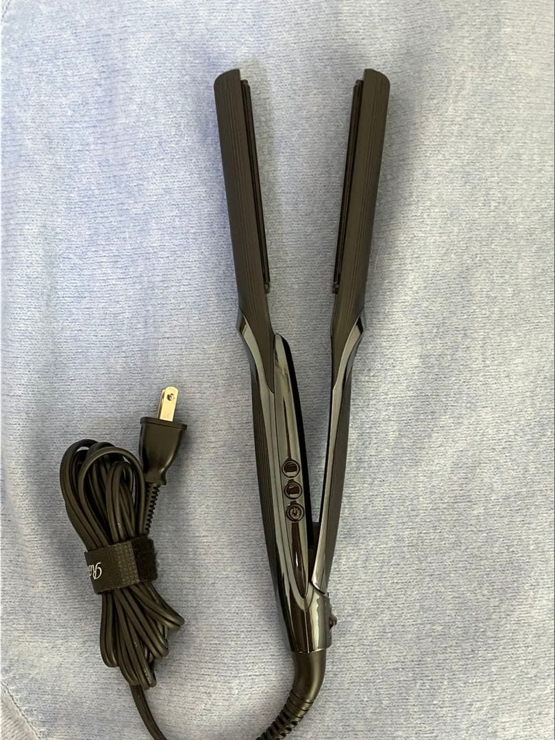 リファ　ストレートアイロンプロ　ブラック