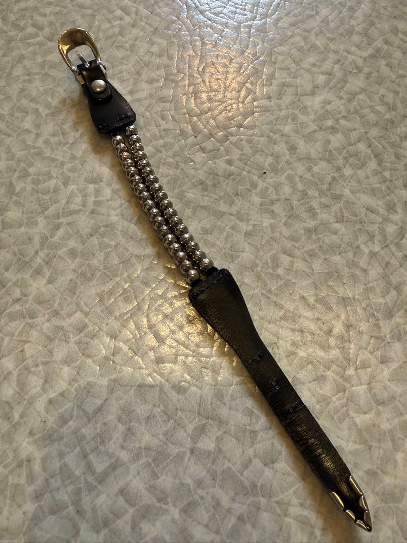 【TOGA PULLA】メタルバングル