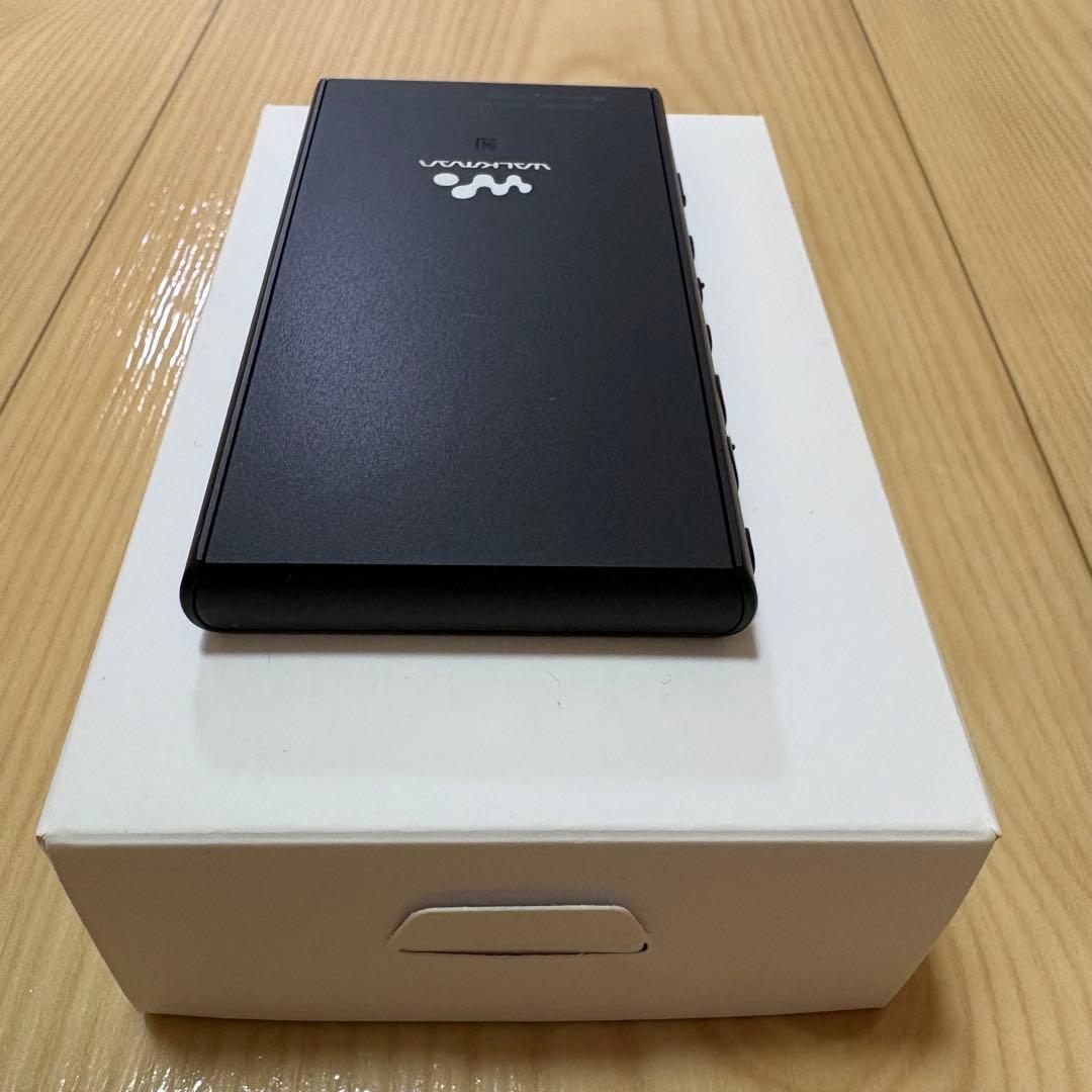 ソニーウォークマン32GB ブラック NW-A106-B 〈NWA106-BM〉