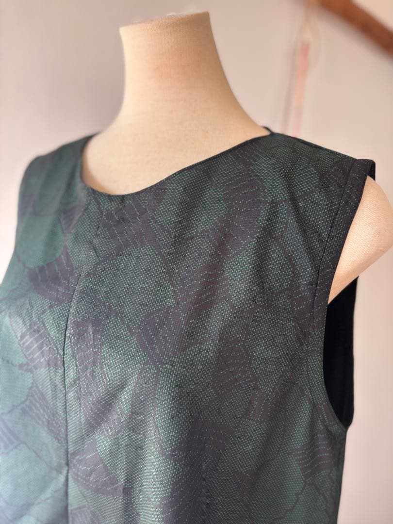 新品　大島紬　着物リメイクワンピース　グリーン