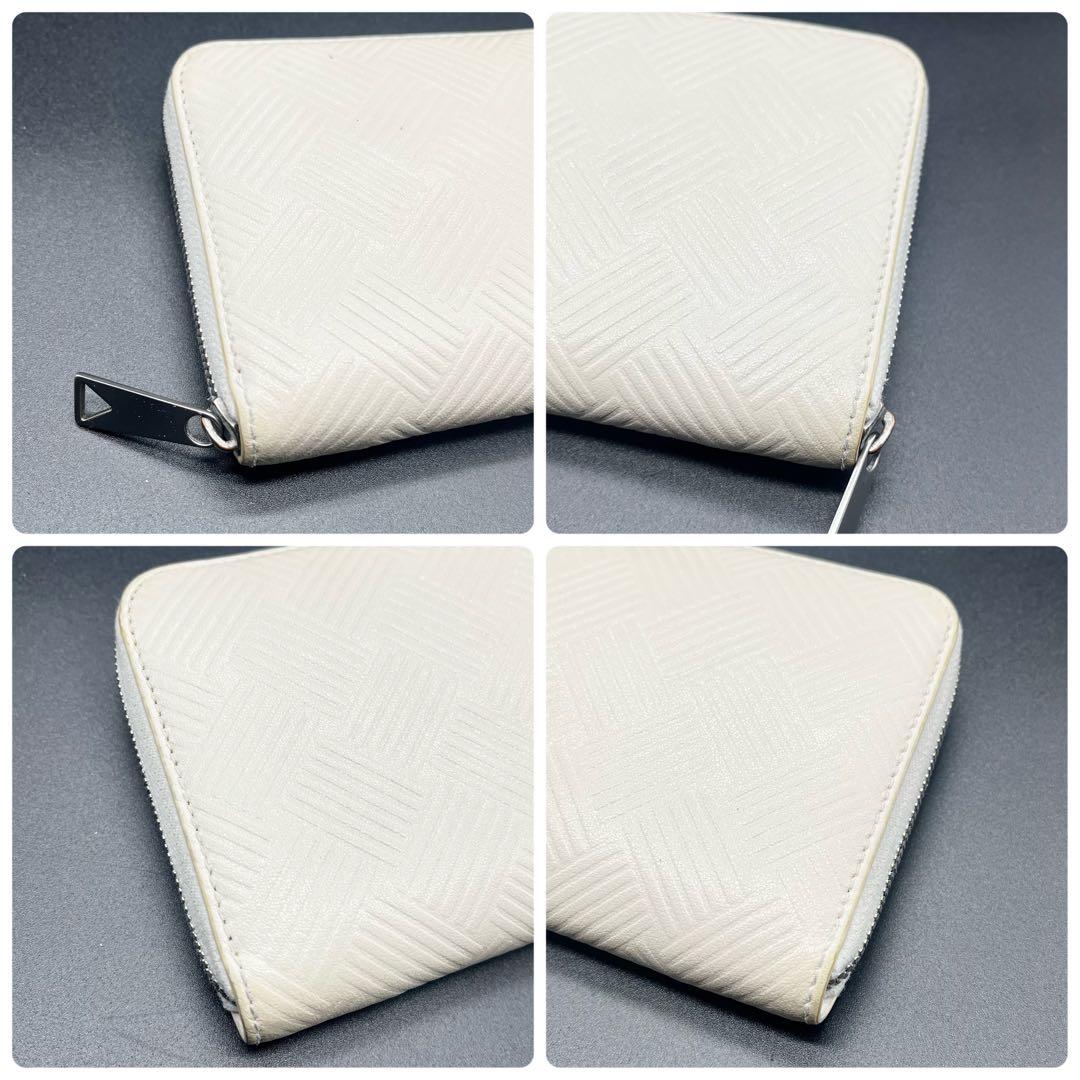 美品✨ボッテガ 長財布 ラウンドファスナー デボスイントレチャート 白 レザー