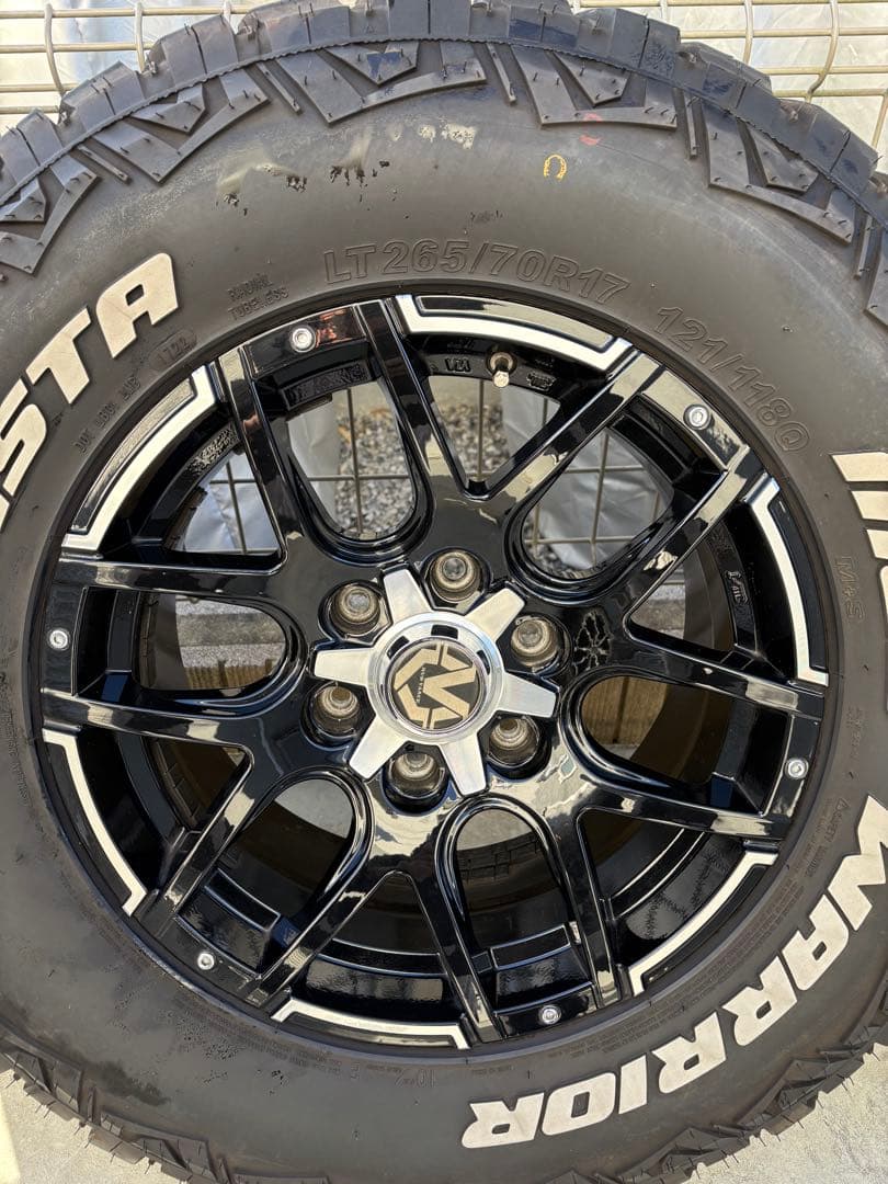 265.70.17 8j 、（MT） タイヤホイール4本セット。