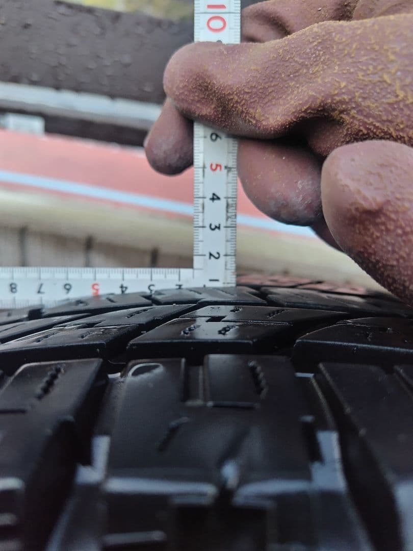 美品 アルミ 16インチ ヨコハマ ジオランダー AT 215 65 16