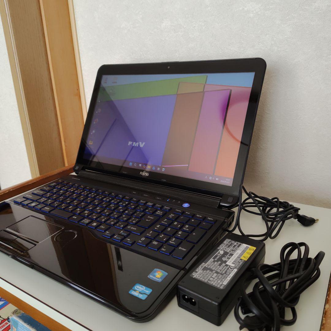 富士通　LIFEBOOK　AH77/G　Core i7　新品SSD　Office