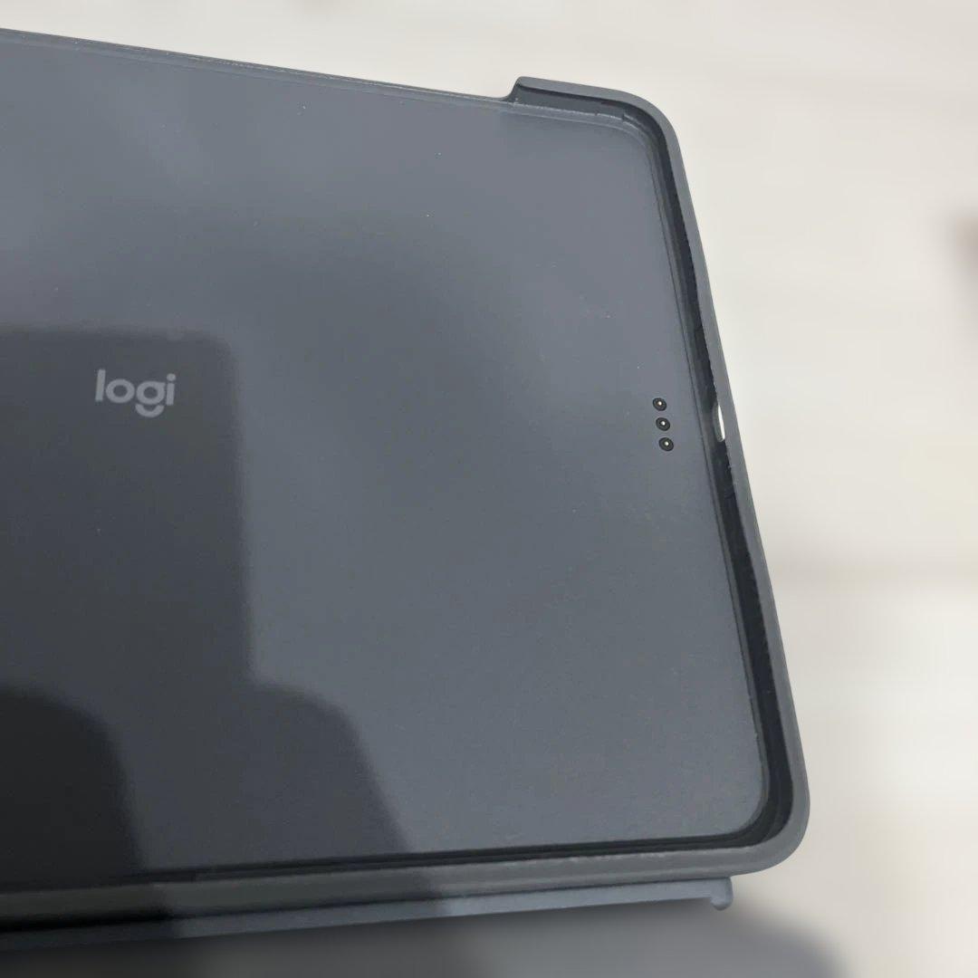 値下可【美品】iPad AIR 5世代　logicool Combo Touch