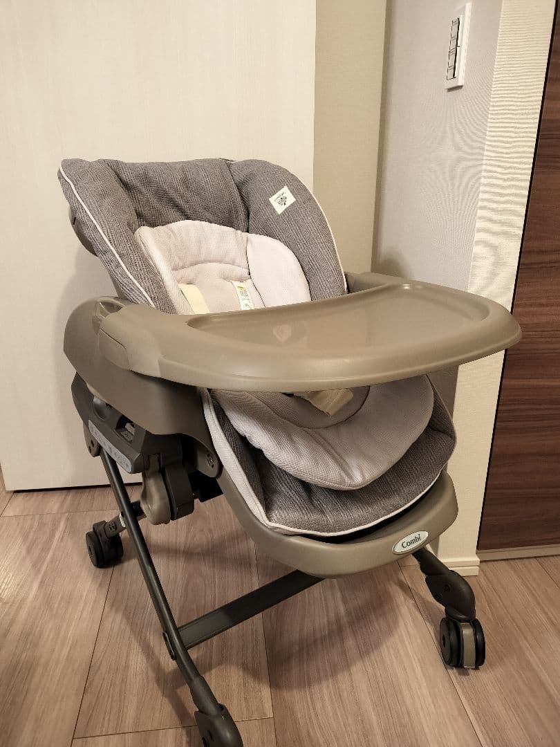 ネムリラ AUTOSWING Simplight　ハイローチェア