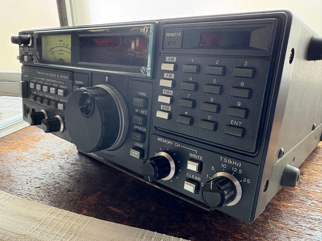 早い者勝ち値下げしました。icom IC-R7000 広帯域受信機