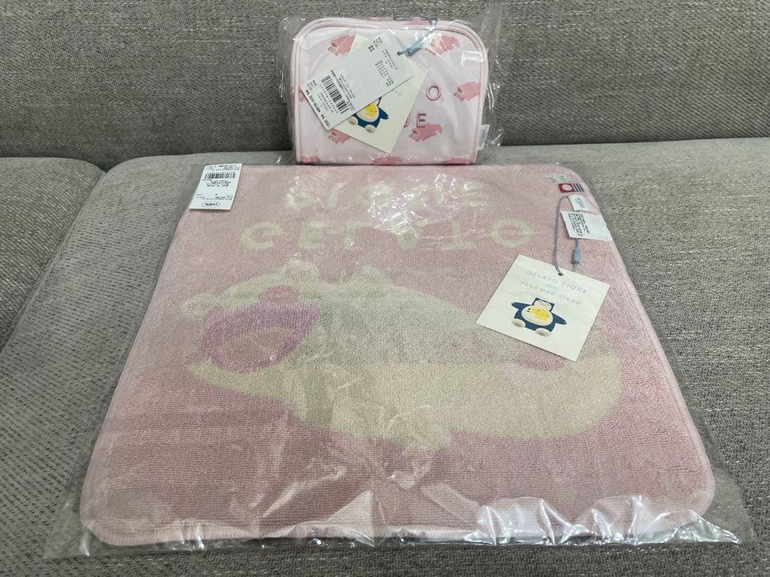 ジェラートピケ　ヤドン　ポケモンスリープ　ポーチ　ハンドタオル　新品未使用