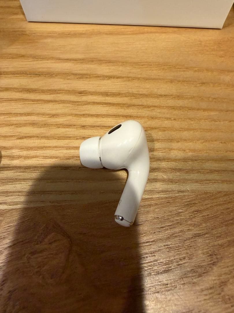 b0u AirPods Pro 2 本体