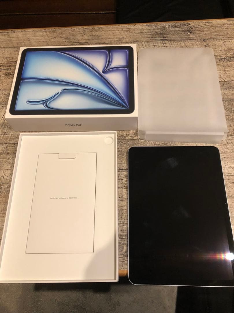 iPad本体 Apple iPad Air 128GB Wi-Fi