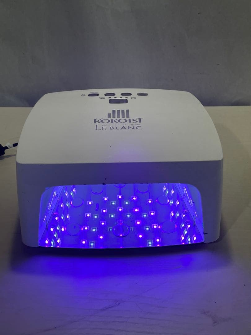 KOKOIST UV/LEDネイルランプ　①