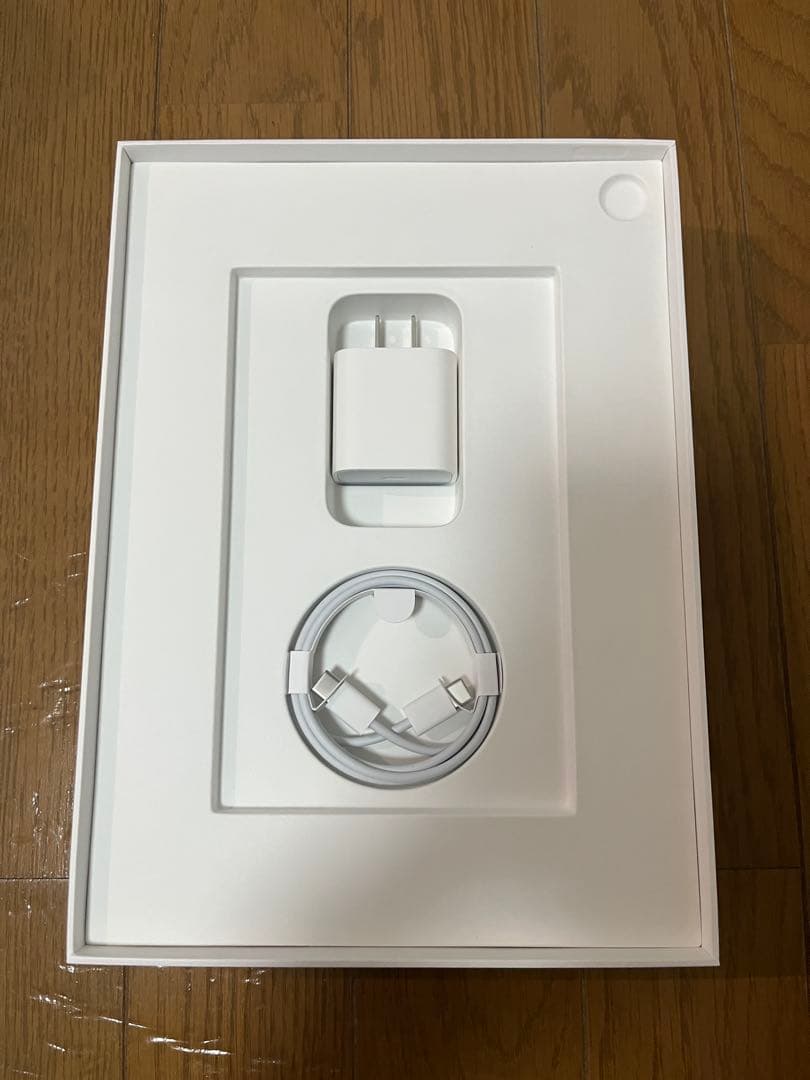 Apple iPad Air4スカイブルー wifiモデル　64GB