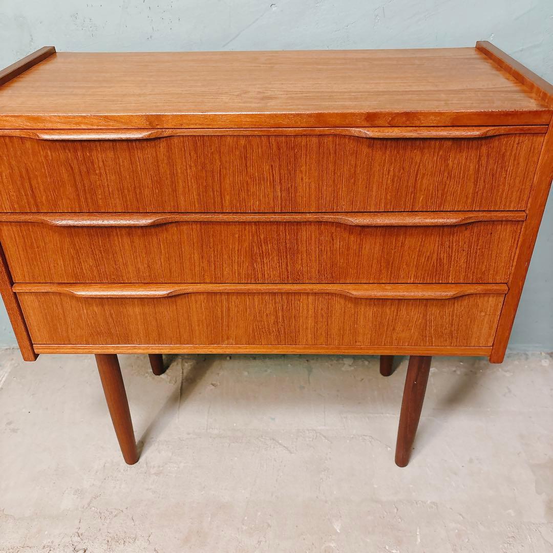 デンマーク　チーク材　三段チェスト　北欧家具　北欧ビンテージ