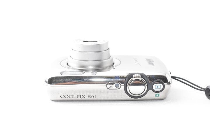 Nikon ニコン COOLPIX S01 シルバー 鏡面