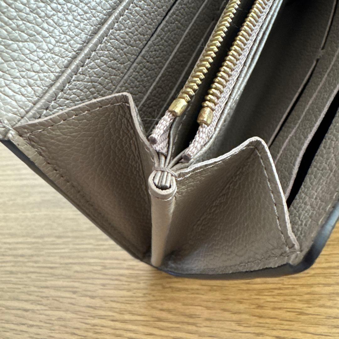 Louis Vuitton ポルトフォイユサラ　長財布