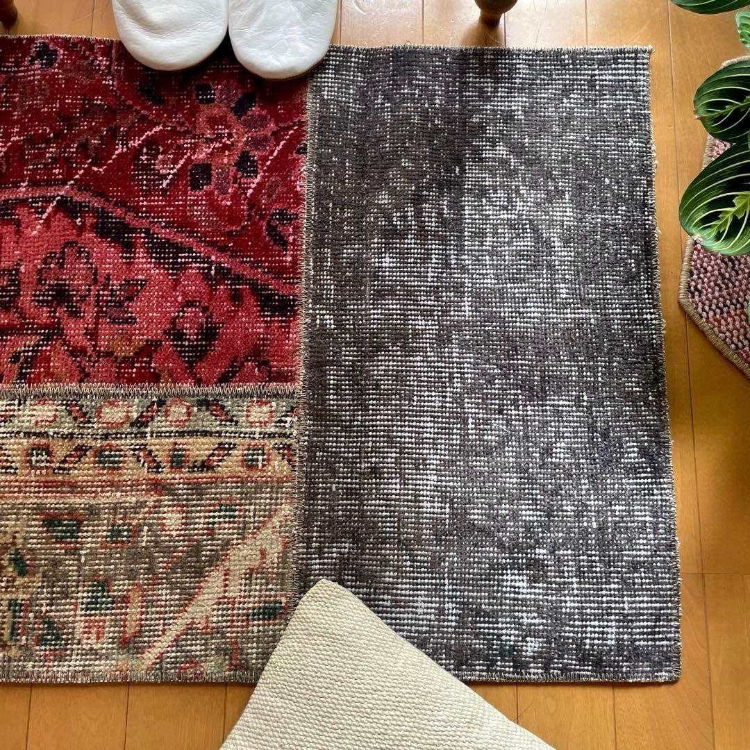 55×86 パッチワーク　グレイボタニカル　深み赤　トルコヴィンテージラグ