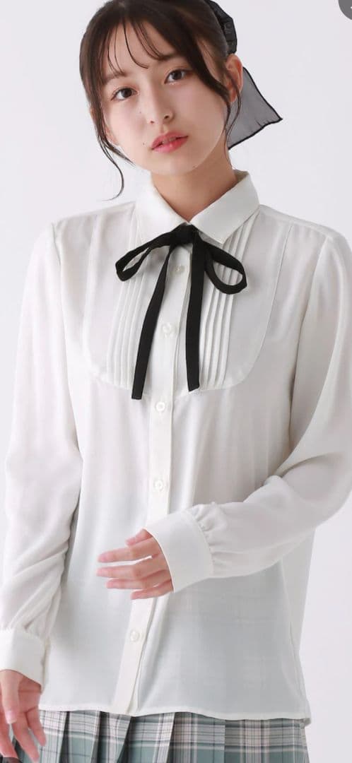 レピピの卒服2025 去年12月購入の今年3月卒業式に1回着用のみ　超美品