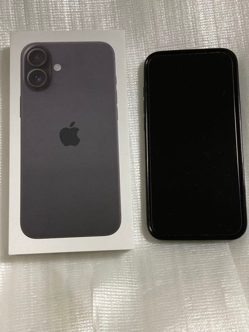 iPhone 16 Plus SIMフリー 256GB R8.1月購入