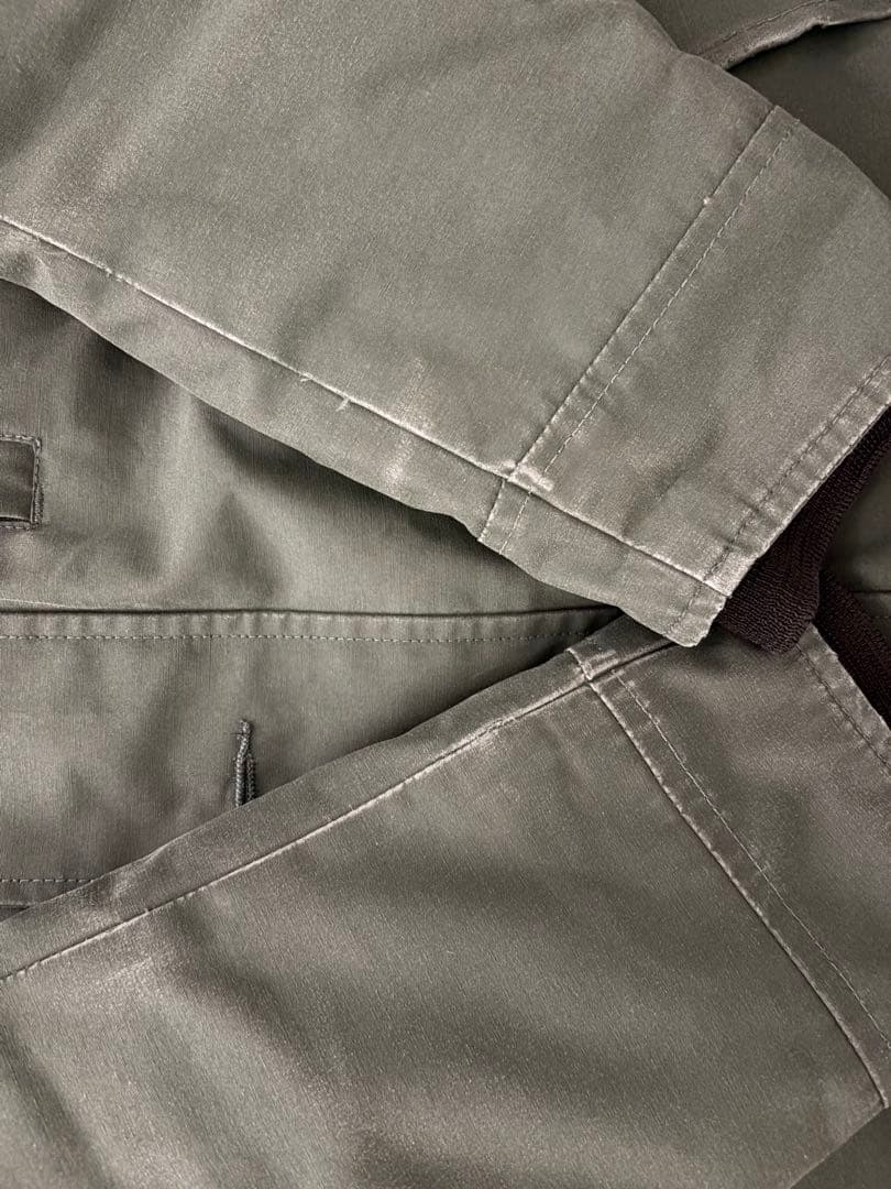   カナダグース ダウンジャケット ブラック/グリーン