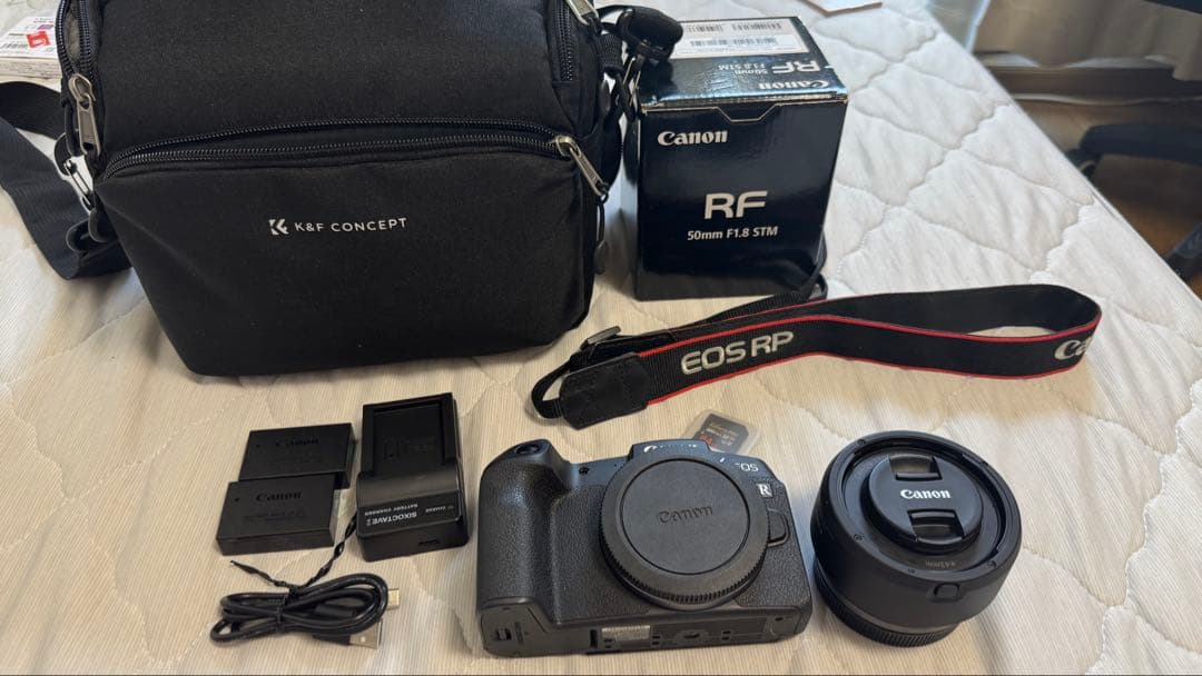 デジタルカメラ Canon EOS RP + Rf 50mm f1.8 STM