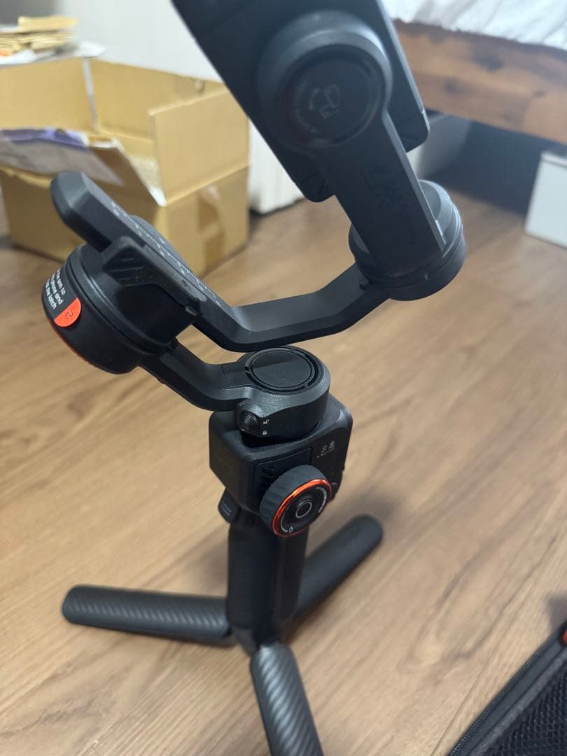 hohem iSteady M7 スマートフォン用ジンバル