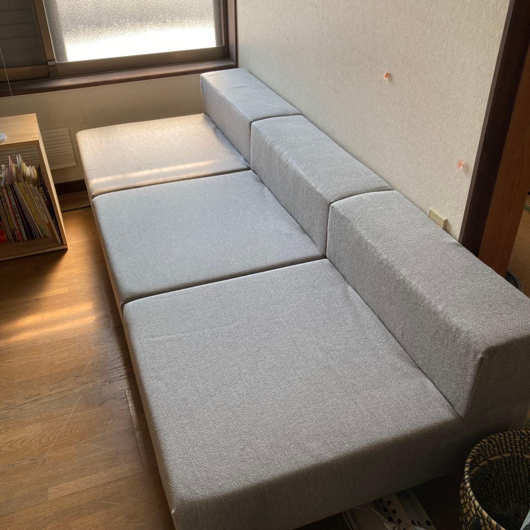 無印良品　特注のグレーソファ