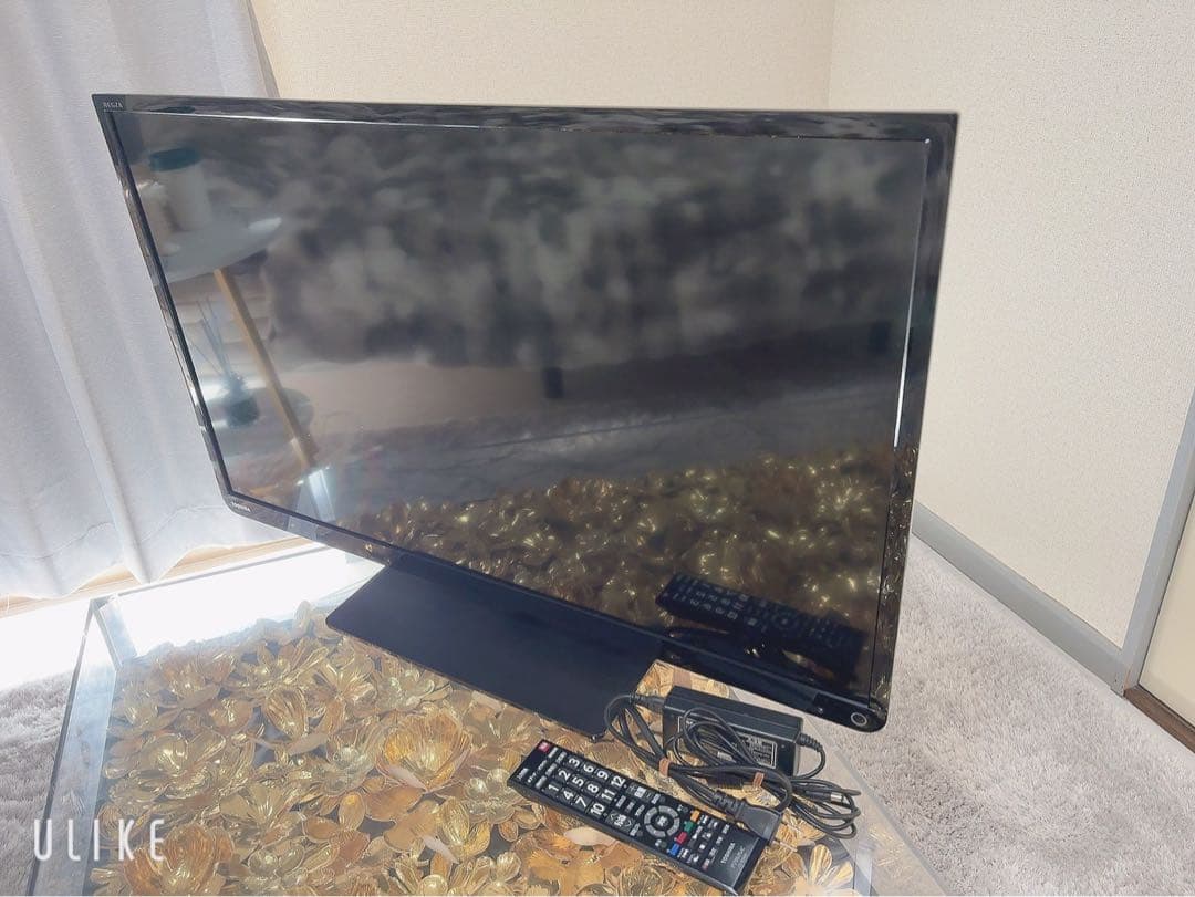 TOSHIBA 液晶テレビ 本体