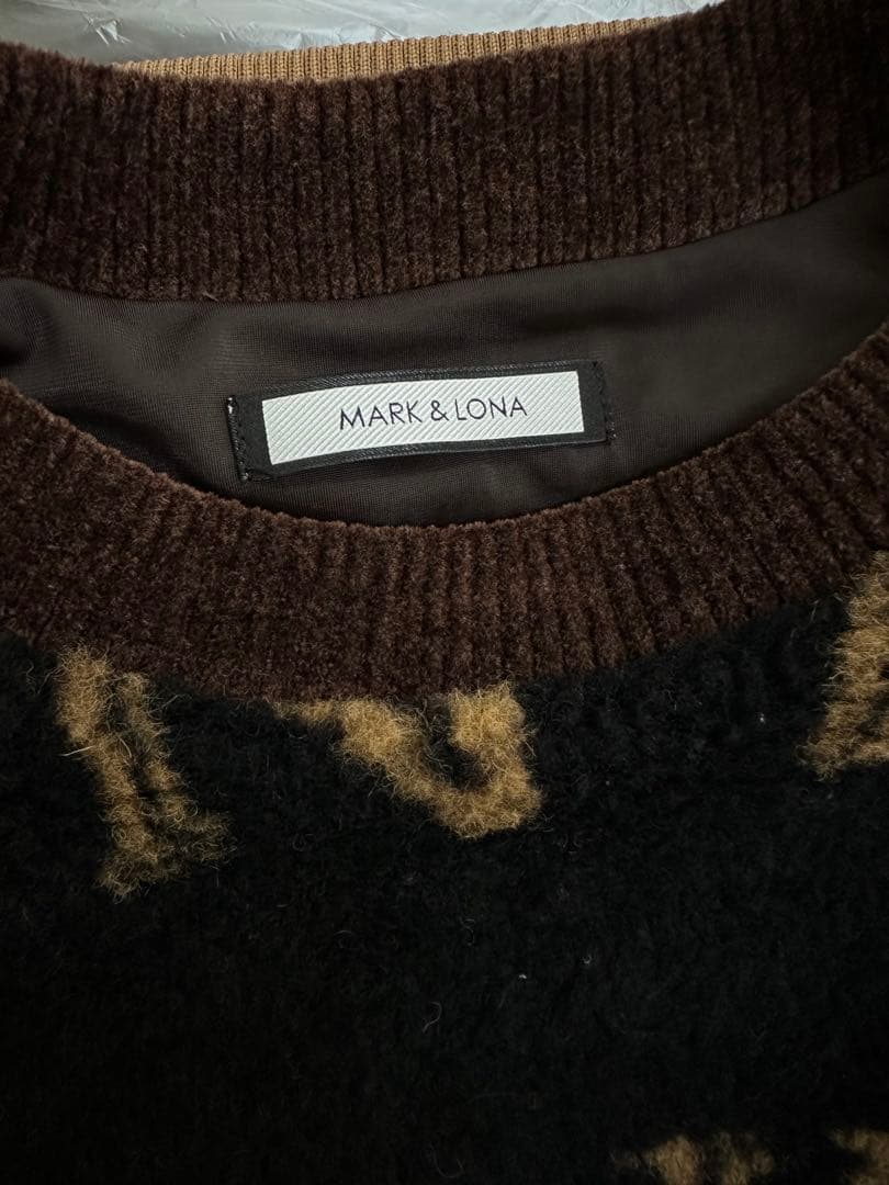 MARK & LONA ロゴ入りトレーナー　マークアンドロナ　ゴルフウェア