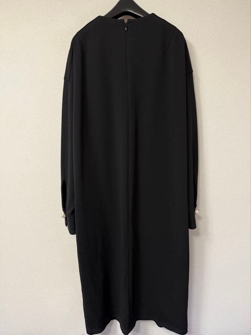 や*)様 LANVIN COLLECTION ブラックワンピース パールボタン