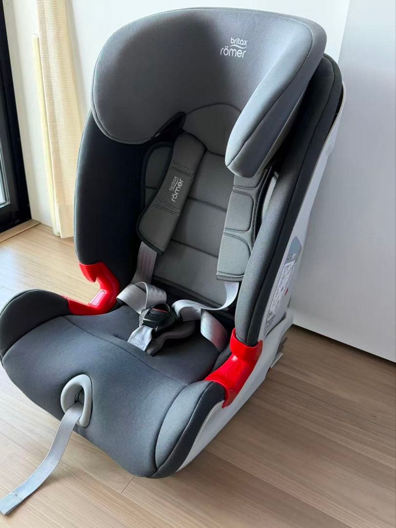 ブリタックス　アドバンザ　フィックスIII S　 チャイルドシート　ISOFIX