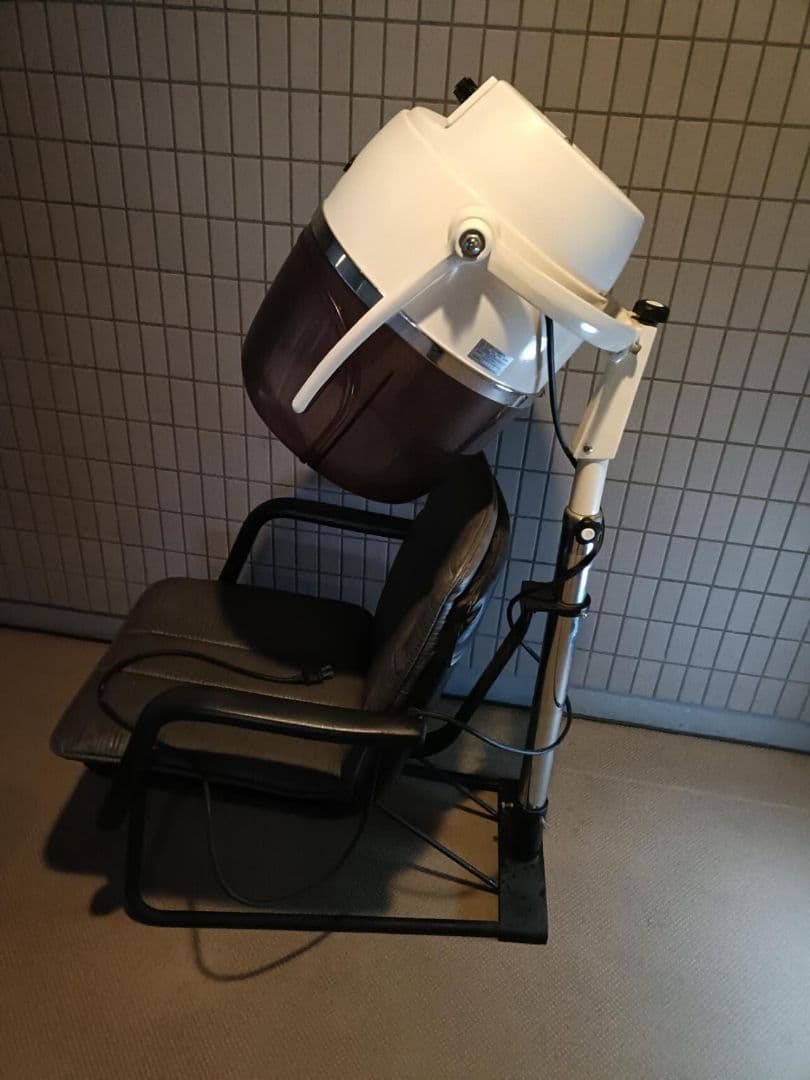 美容室　専用ヘアドライヤー椅子　　山田電機製作所美容お釜ドライヤー　理髪サロン