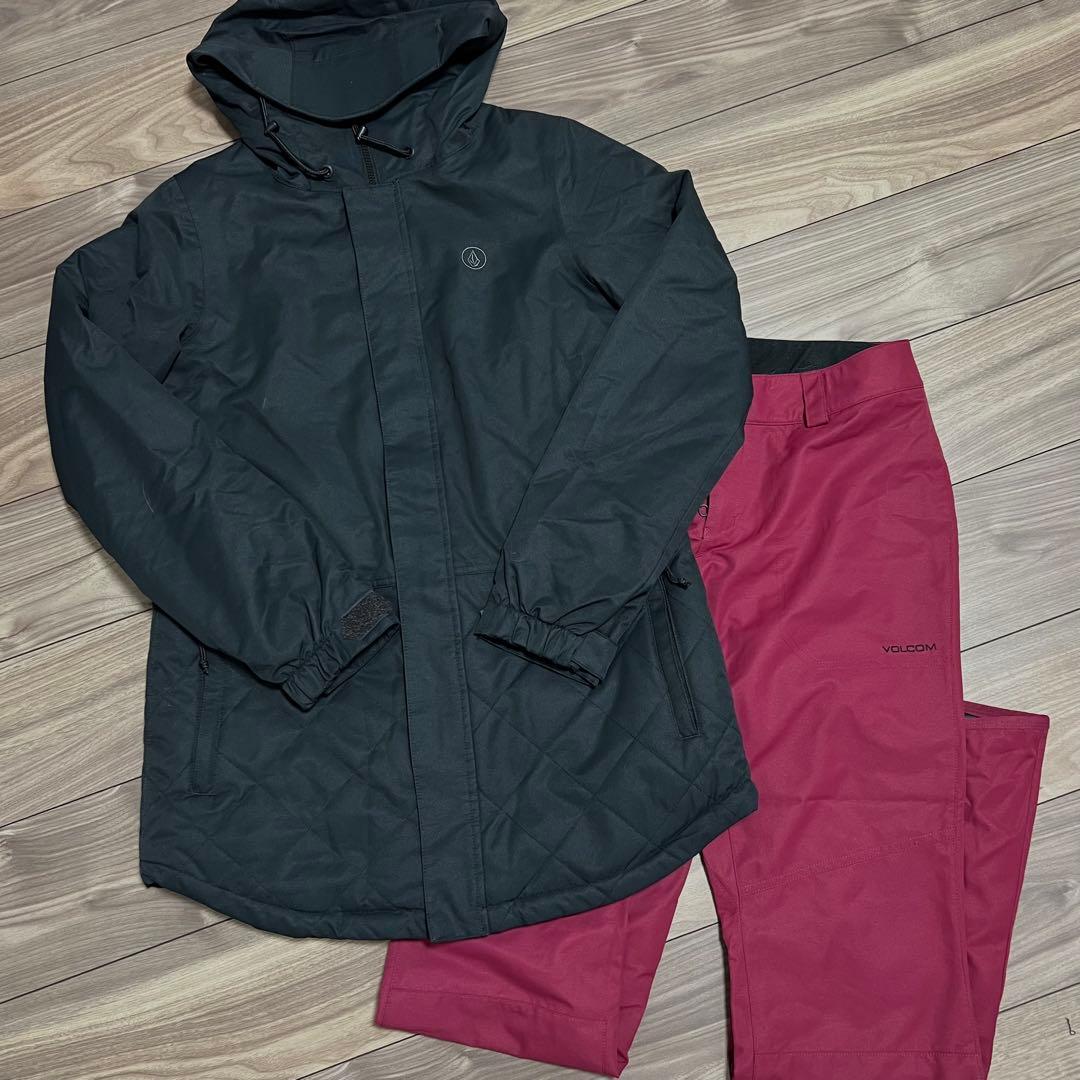 Volcom スノボウェア上下セット