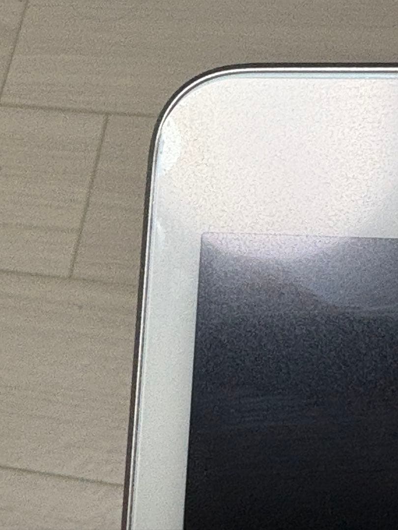 【ナカ】iPad Air第3世代 SIMフリー シルバー 64GB