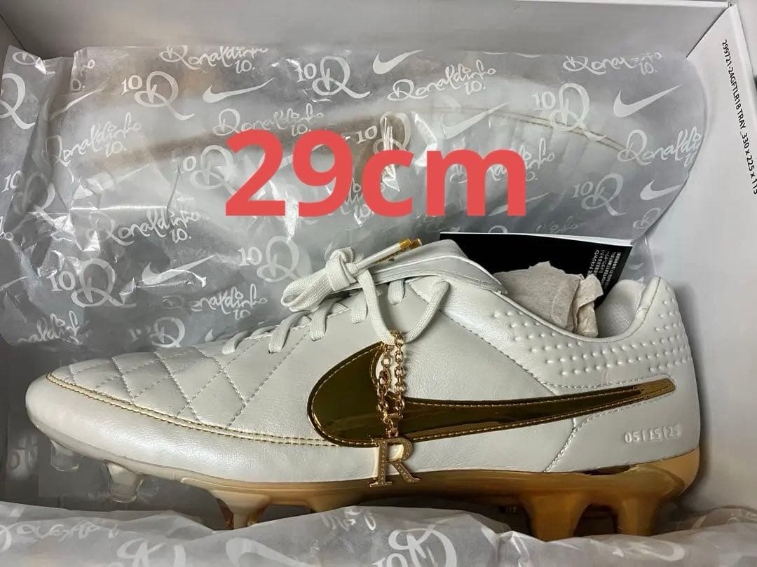 ロナウジーニョ ナイキ ティエンポ レジェンド SE