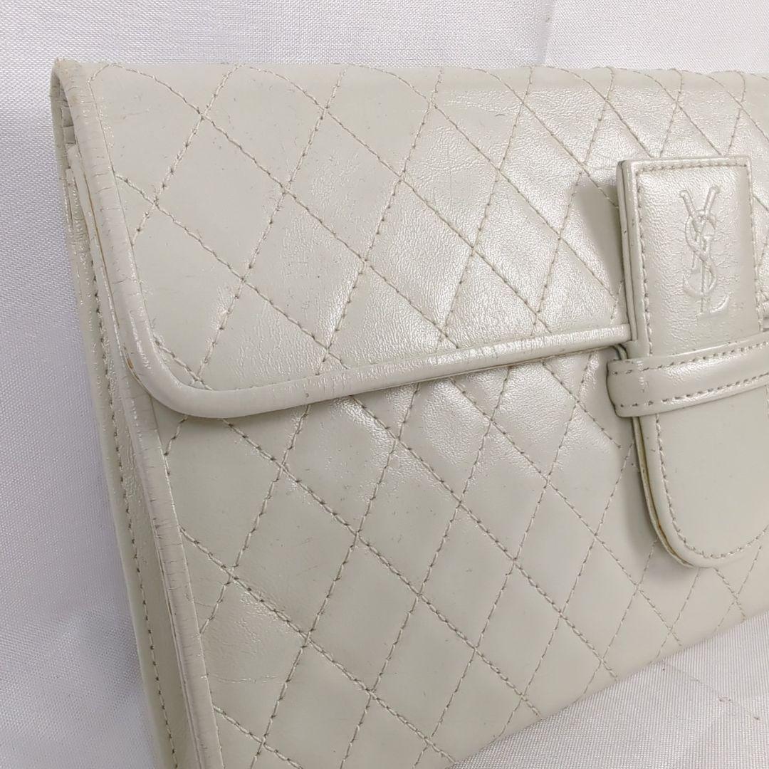 Yves Saint Laurent イヴサンローラン クラッチバッグ