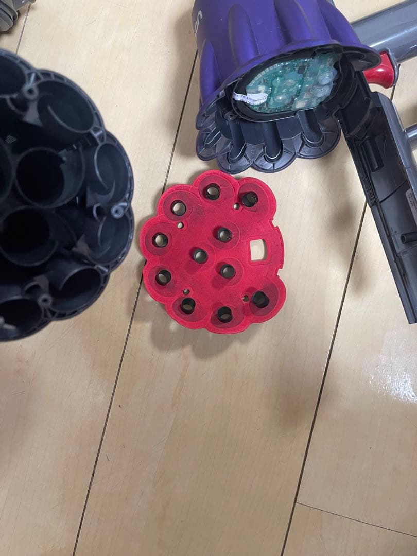 専用品　ダイソン digital slim SV18 スタンド付け