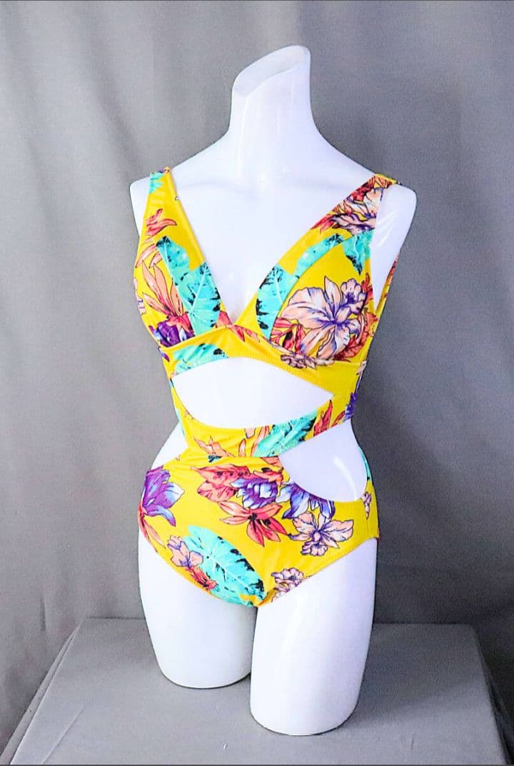 ❤ALENCY サイドスリットワンピース水着　8467（やしろなな） ぴとちゃん