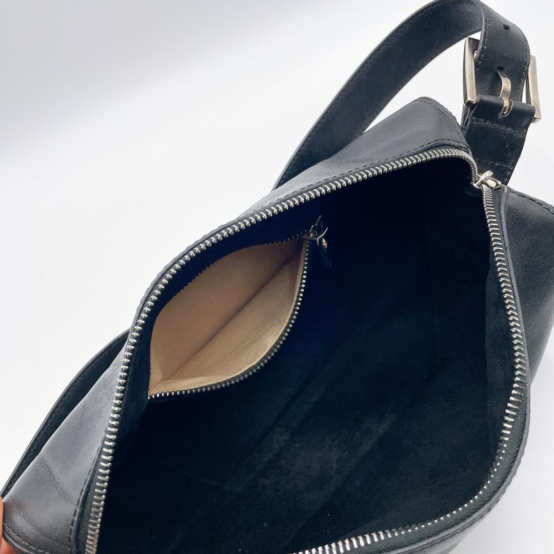 良品 HIROFU オールレザーワンショルダーバッグ 筒型 Hロゴ 黒f483