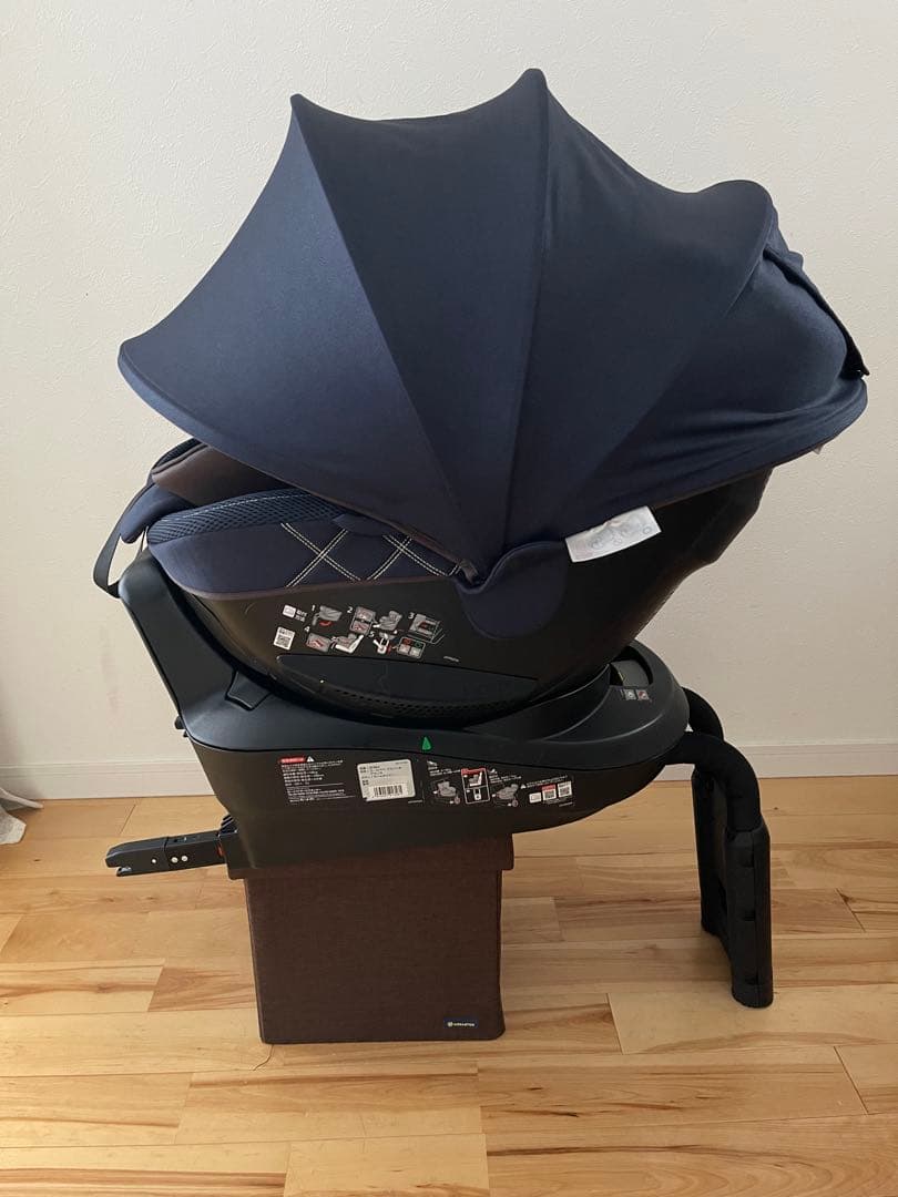 【綺麗】 エールべべ チャイルドシート新生児対応 クルット4i グランス