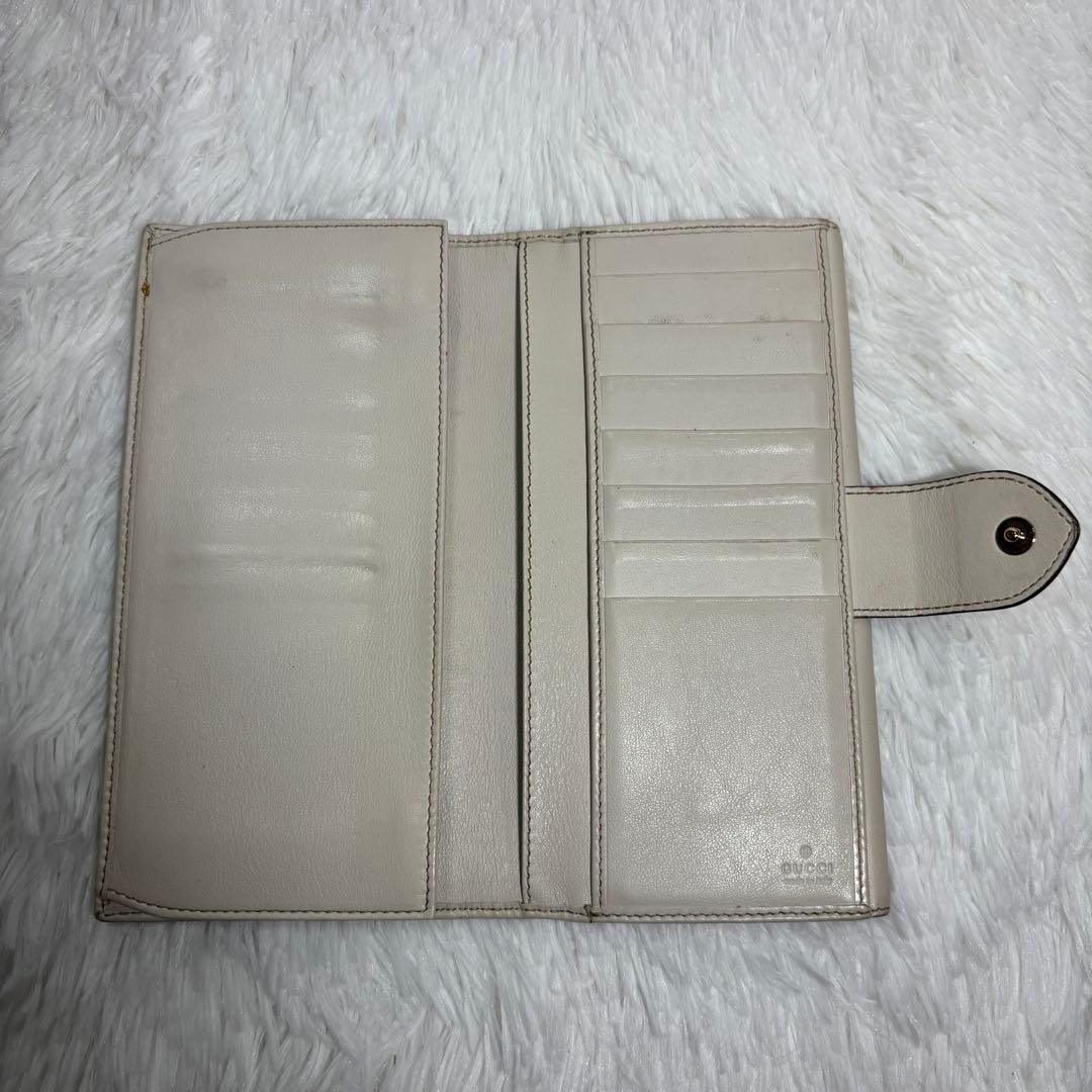 美品✨ グッチ 長財布 ラブリーハート GGキャンバス レザー 白 二つ折り