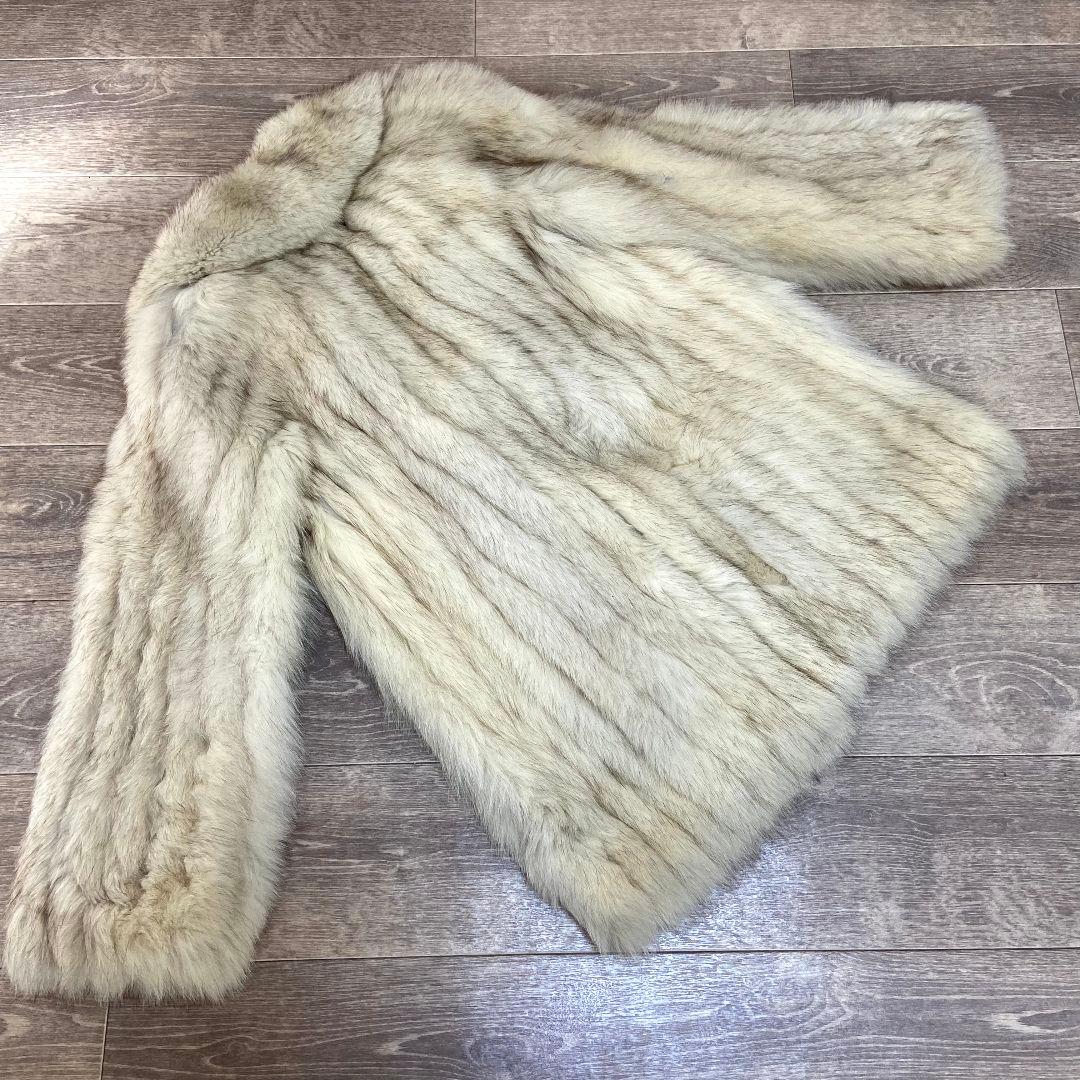 ブルーフォックス　ファーコート　ホワイト　ボリューム襟　FOX