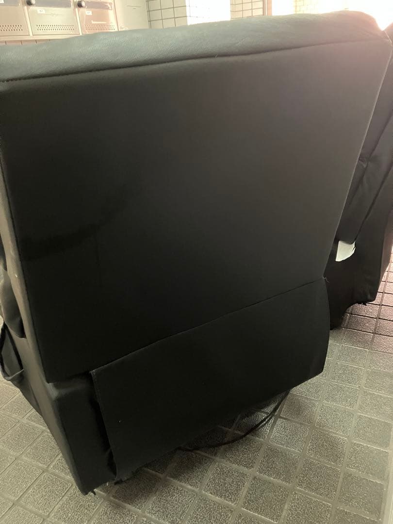 島忠　本革電動リクライニング3人掛けソファ トリプルソファー　レザー　セパレート