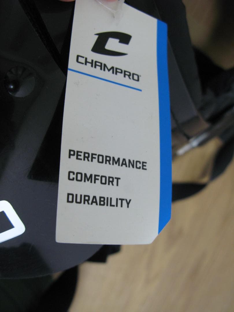 CHAMPRO Gauntlet 1 フットボールショルダーパッド、L、ブラック