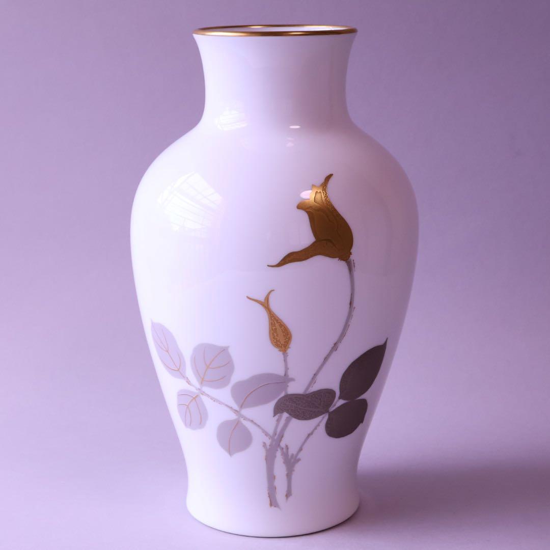 皇室御用達 大倉陶園 金蝕バラ 花瓶 箱付 OKURA 金彩 花器 花生 薔薇