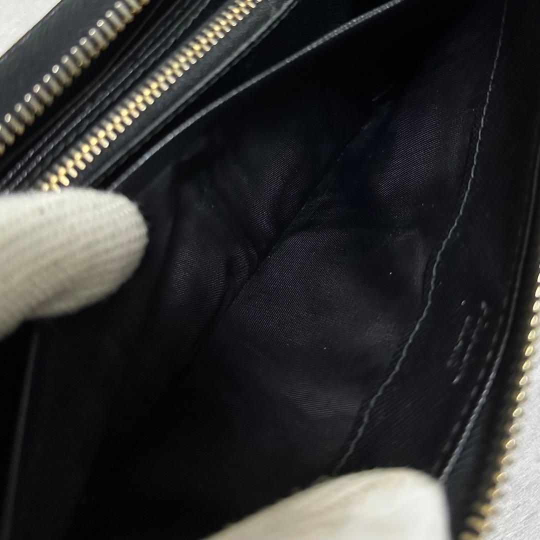 PRADA プラダ　長財布　ラウンドファスナー　ゴールドロゴ　サフィアーノレザー