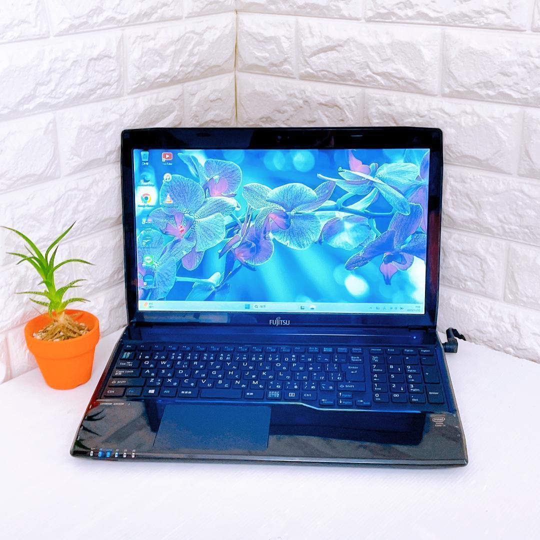 快速 SSD 富士通 ノートパソコン Windows11 カメラ付ノートPC