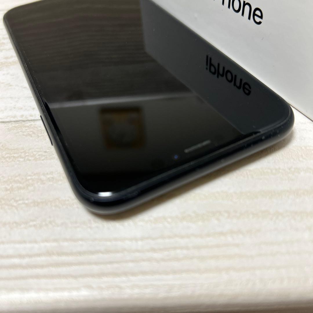 iPhone XR 本体　ブラック