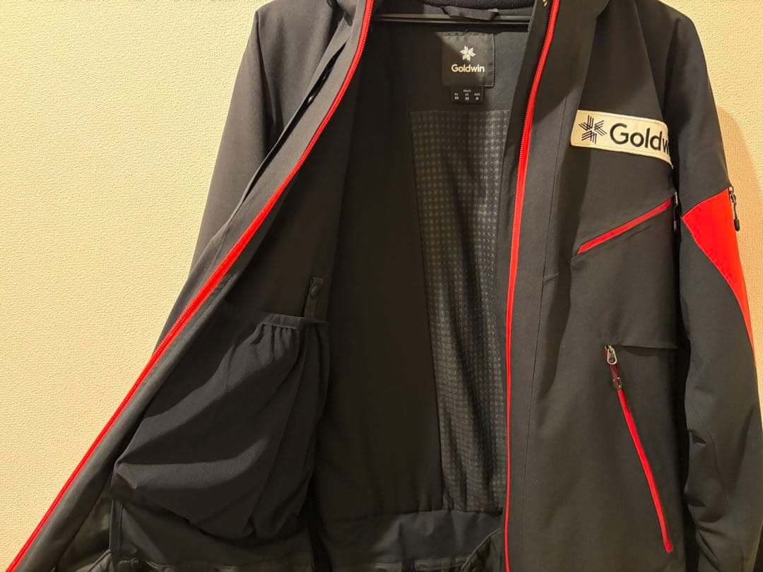 Goldwin スキーウェアセット (ジャケット・パンツ)