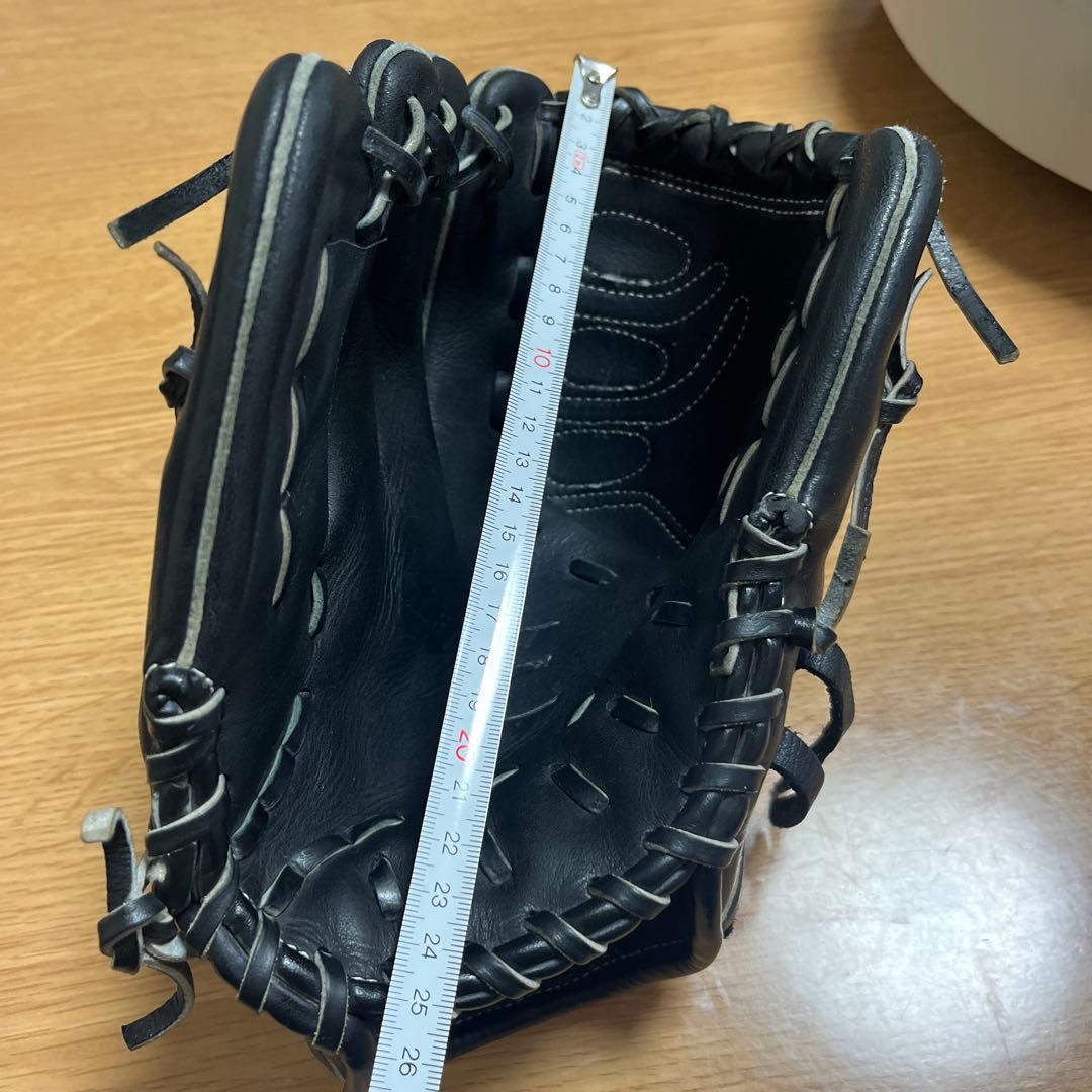 黒 軟式用グローブ 左投げ少年用　　　　田中将大モデル